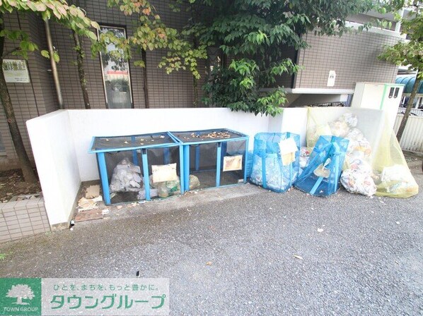 リヴェール滝山の物件内観写真